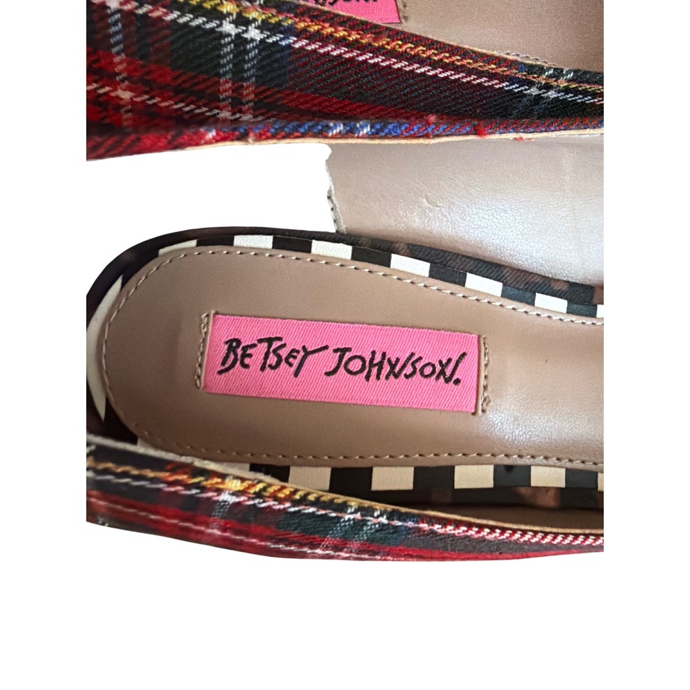 Betsey Johnson Lexie Pumps Red Plaid Rhinestone Bow Kitten Heel Pointed Toe 9M - Picture 3 of 5